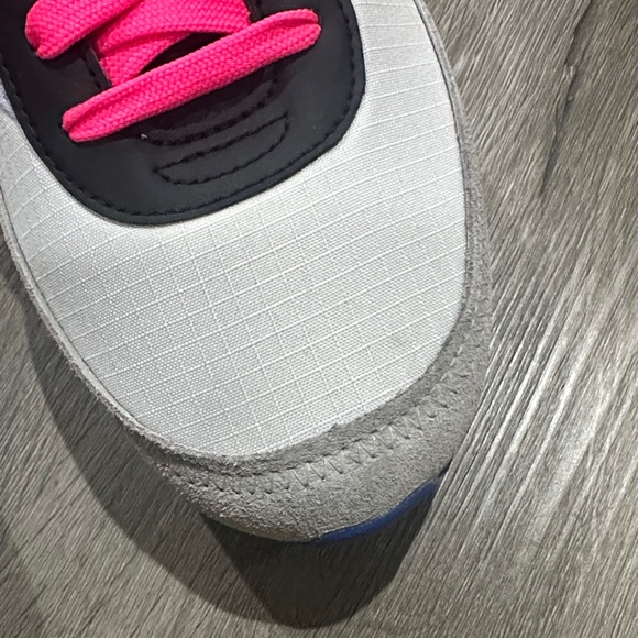 Puma Future Riders NWOB Size 10 - Picture 6 of 8